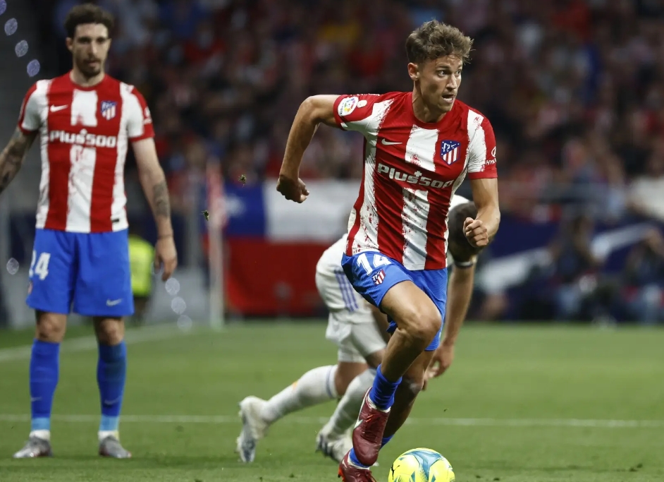 法甲关键时刻走向成谜；比利亚雷亚尔复出首秀；态度坚定；资深球员宣示担当的简单介绍雷速体育直播